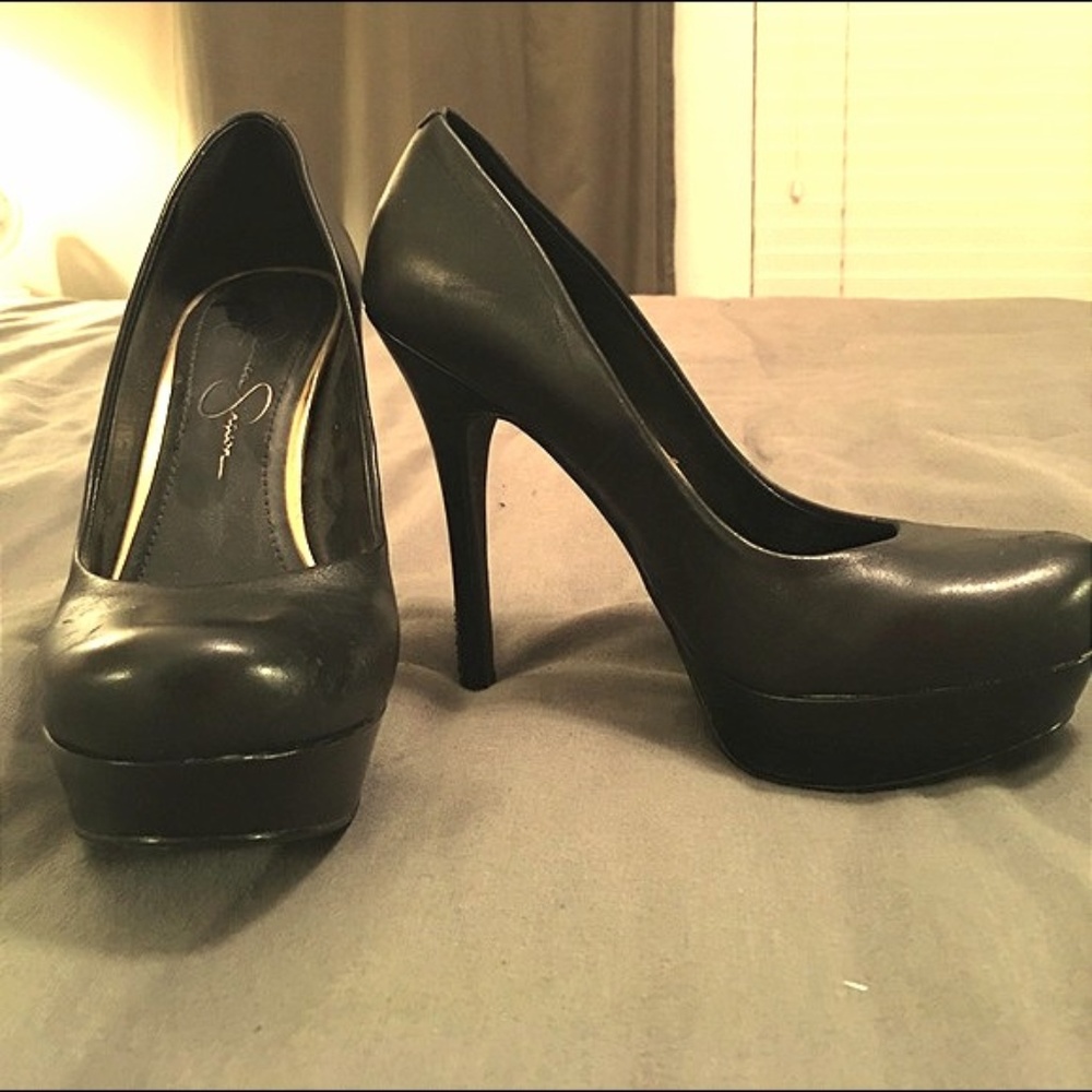 ✨✨[JESSICA SIMPSON]✨✨Black Pumps
